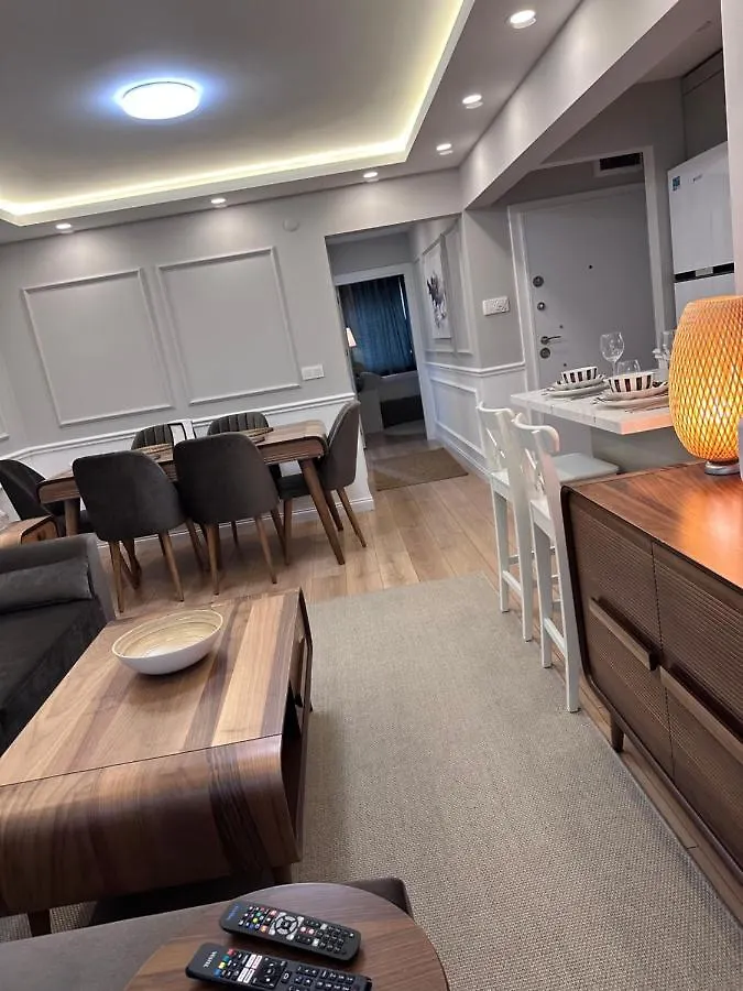 Apartamento Besiktas'Ta Merkezi Lokasyon Ve Sessiz Sakin Bir Ortam Istambul